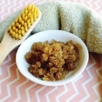 DIY_Spring_Pedicure-DIY_Foot_Scrub-Vegan-Mary_Hood-Sugar_Scrub