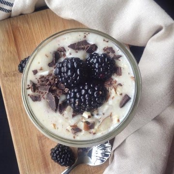 Sweet_Lemon_Almond_Milkshake-Vegan-Mary_Hood