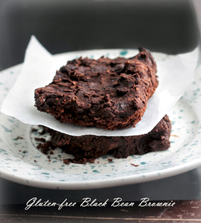 Vegan gluten free black bean brownie recipe - incredibly chocolate-y and delicious!