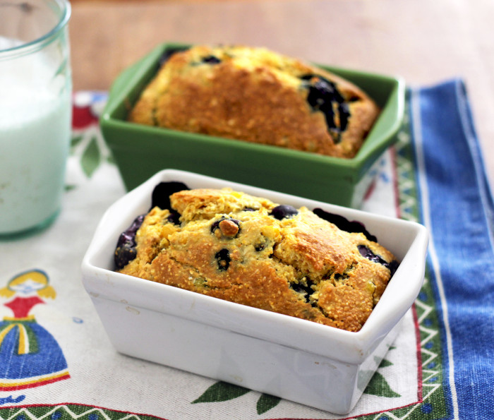 Healthy Treats: Vegan Blueberry Cornbread