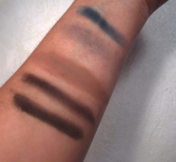 Eye Shadow Swatches