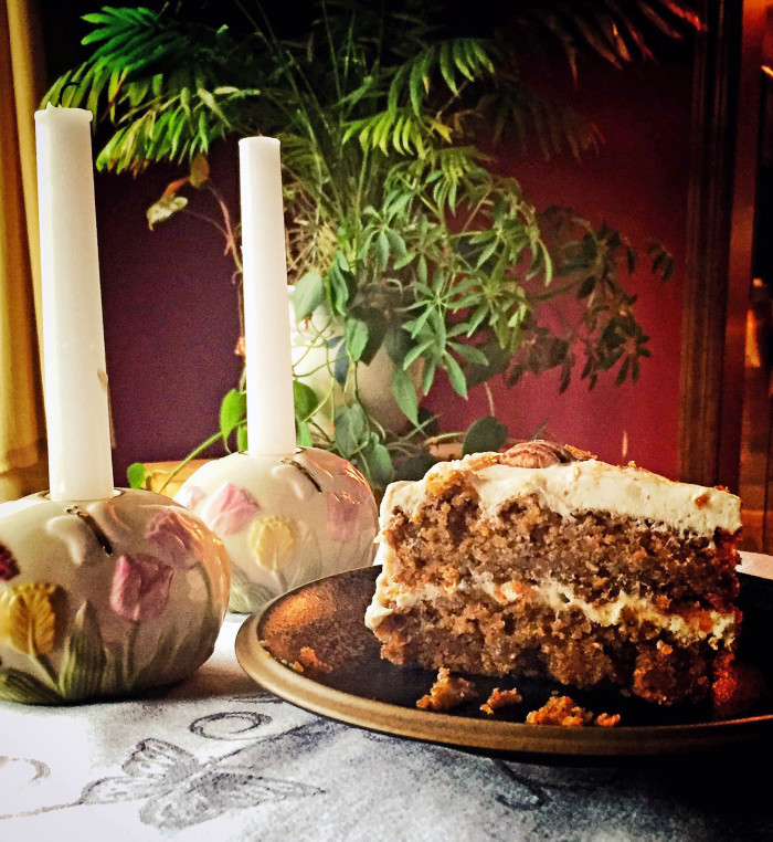 Vegan Dessert Recipes: Classic Carrot Cake