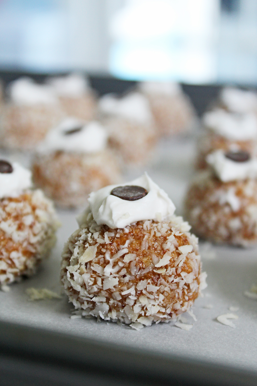 Vegan Halloween Recipes: "Eyeball" Almond Butter Energy Bites