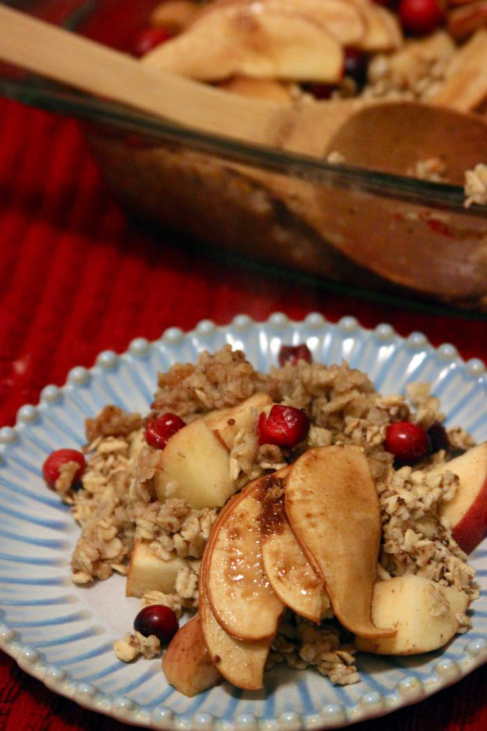 Vegan Breakfast Recipes: Apple Cranberry Baked Oatmeal | Peaceful Dumpling