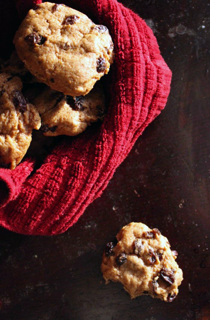 Vegan Cookie Recipes: Rum Raisin Cookies | Peaceful Dumpling