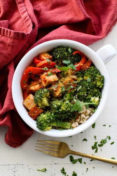 Tofu Cacciatore Bowl With Bell Pepper & Broccoli