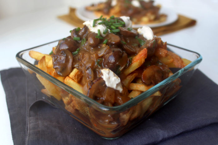 vegan poutine with garlic mushroom gravy