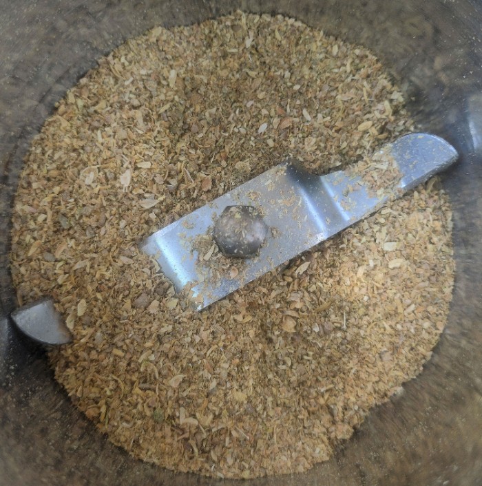 fresh coriander powder in a blender